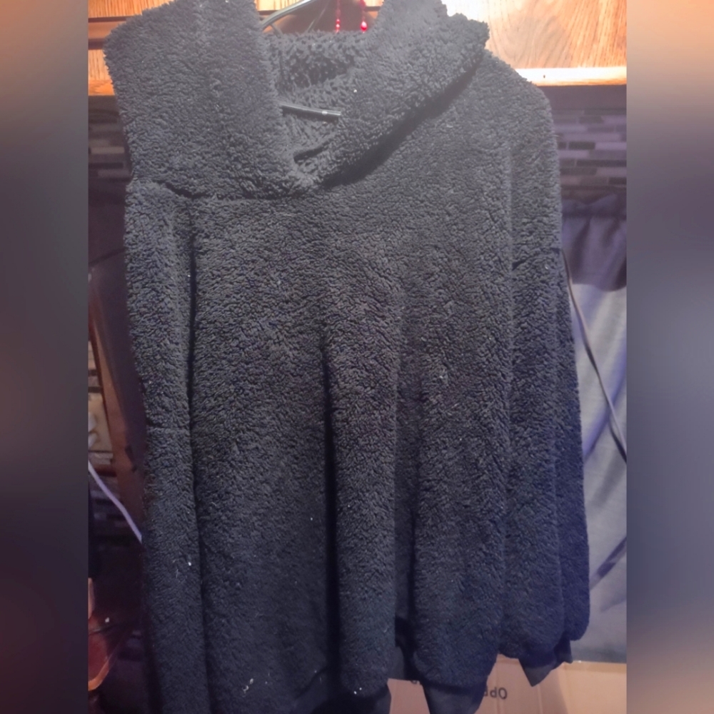 Black fuzzy hoodie